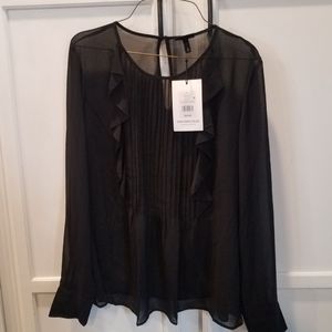 New never worn blouse